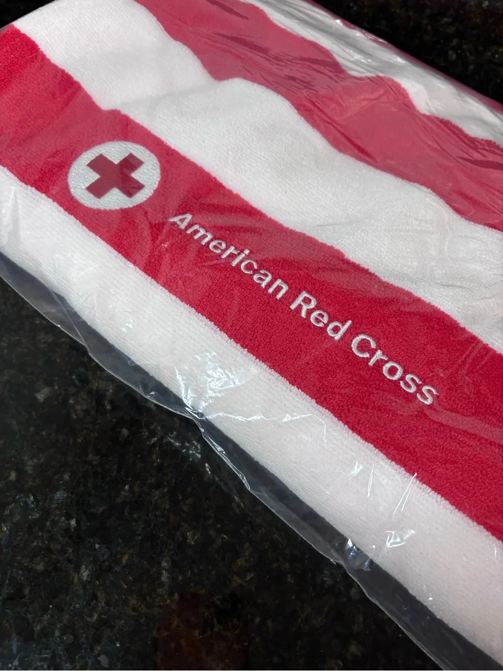 NIP American Red Cross Red & White Striped Beach Towel 40”x70”